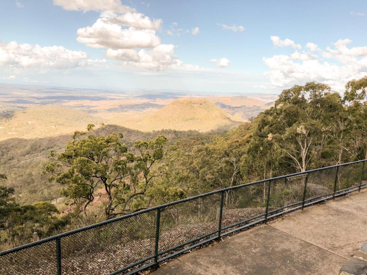 Picnic Point Villas トゥーンバ エクステリア 写真